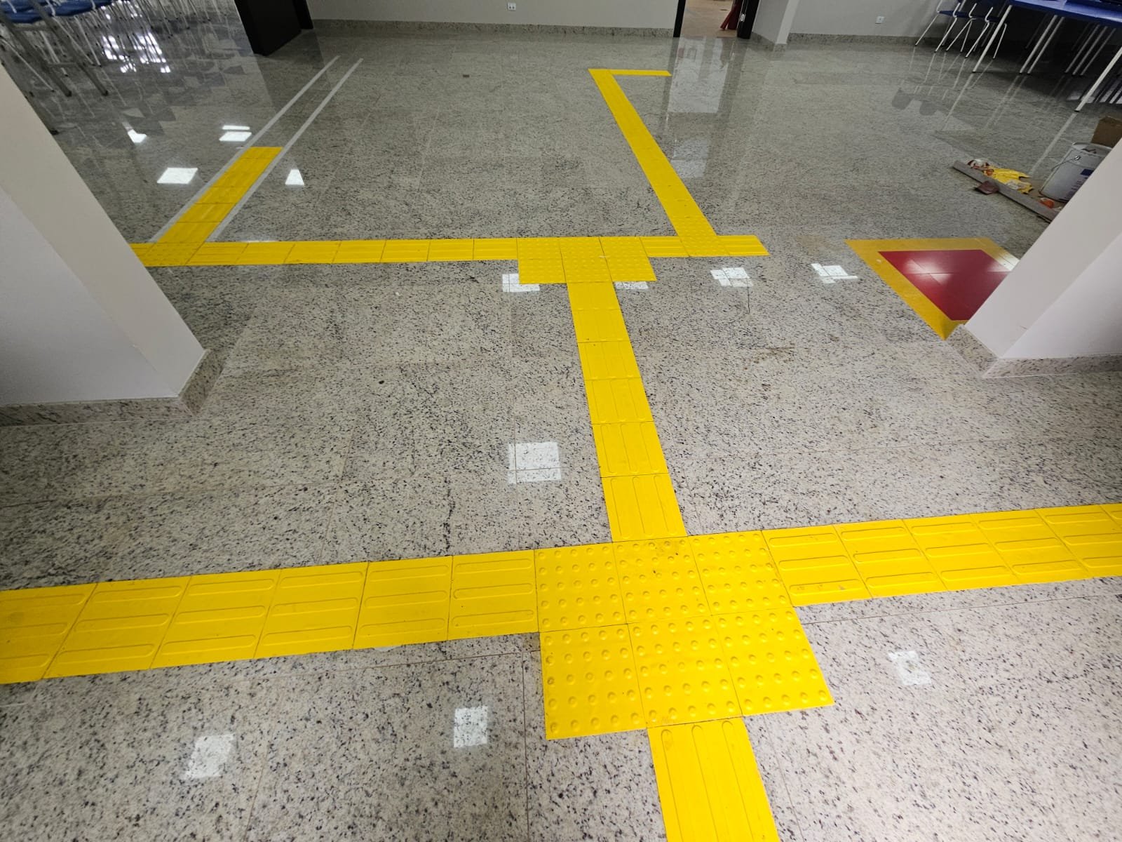 Obra da JGM Construções em Curitiba — Pisos